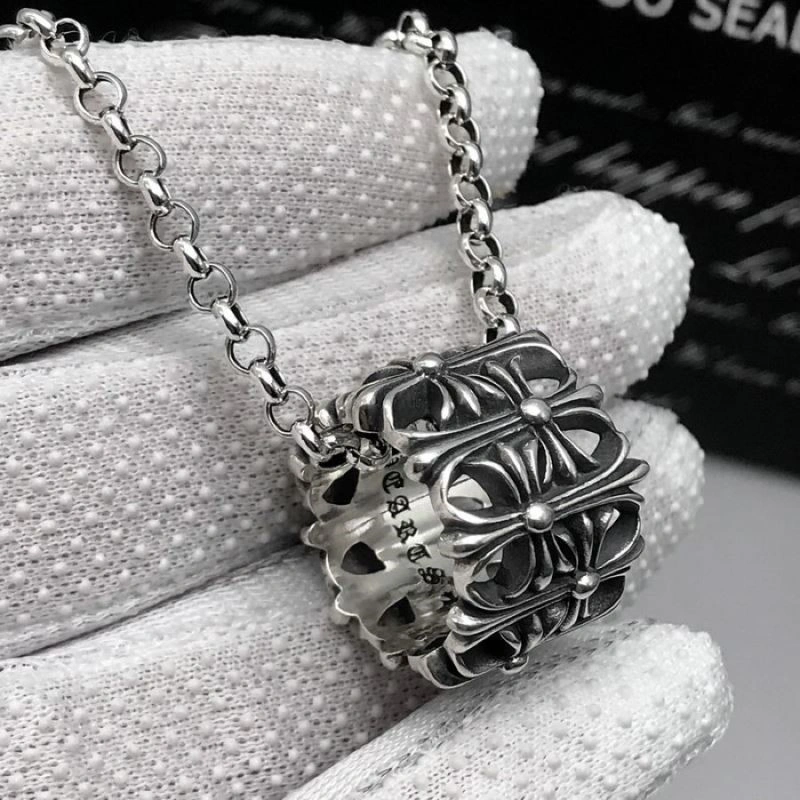 Timeless Chrome Hearts Necklaces 240162