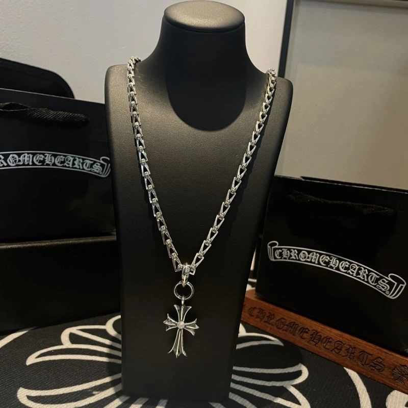 Comfortable Chrome Hearts Necklaces 240141