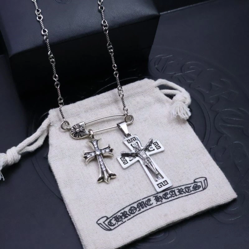 Packable Chrome Hearts Necklaces 240121