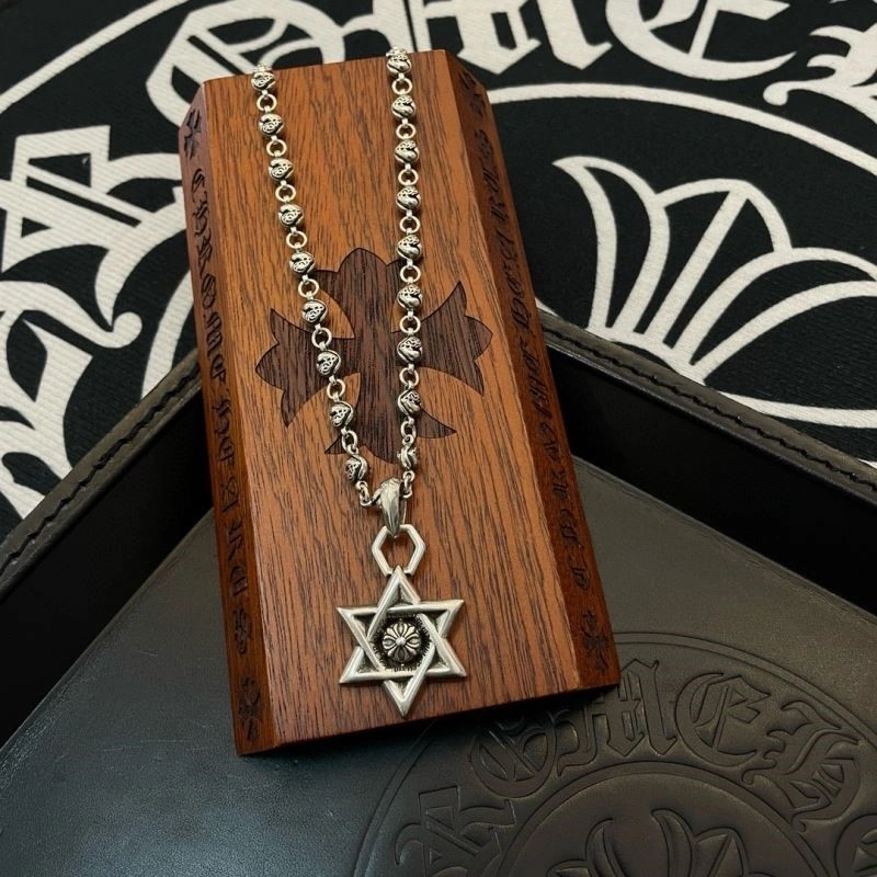 Trendy Chrome Hearts Necklaces 240080