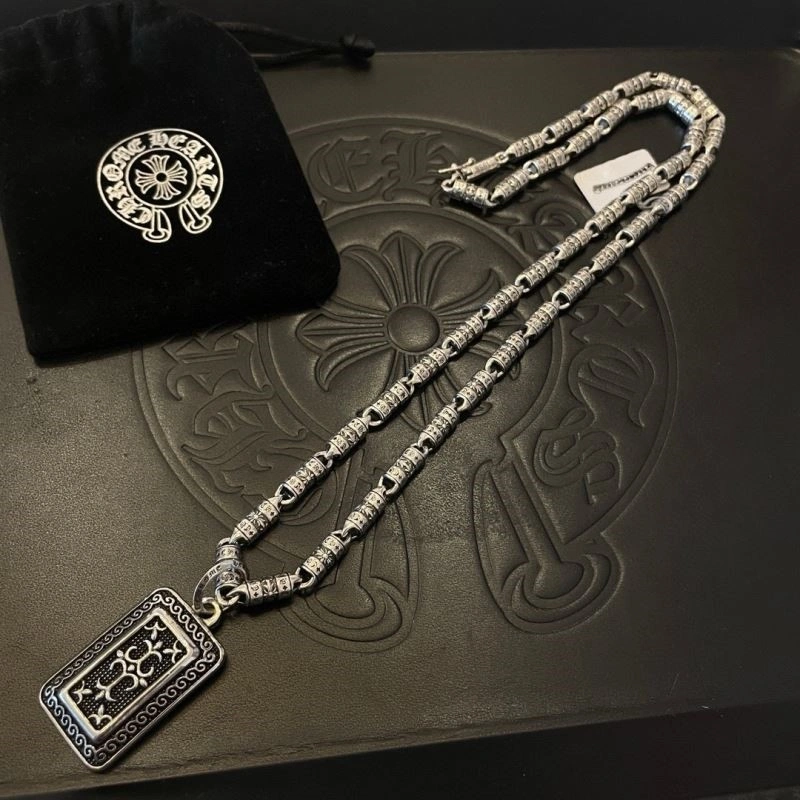 Sleek Chrome Hearts Necklaces 240076