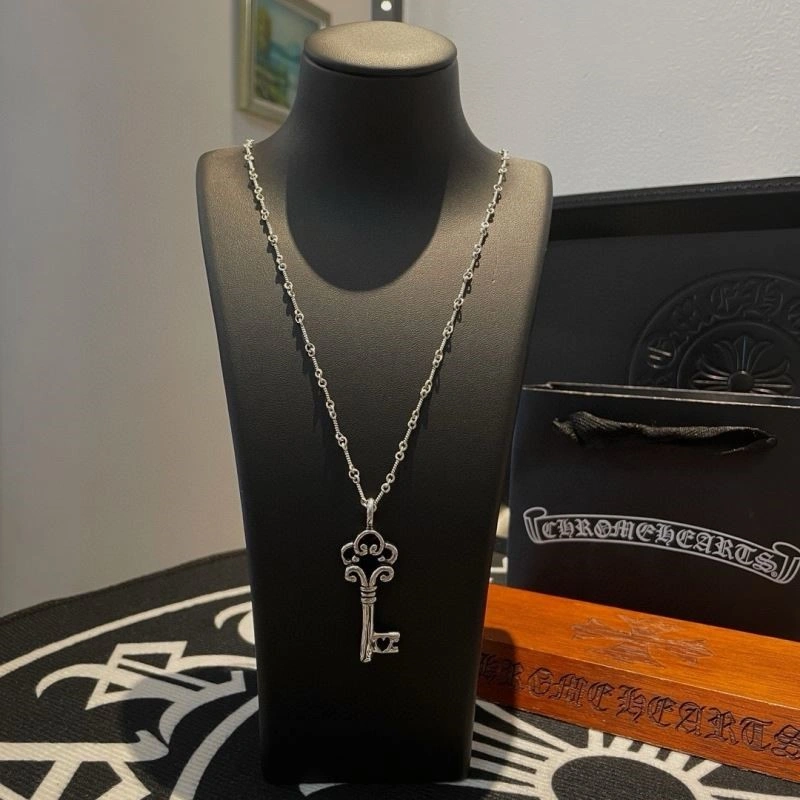 Reliable Chrome Hearts Necklaces 240071