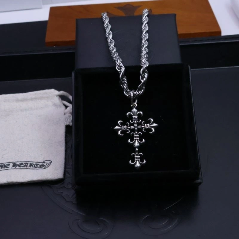 WrinkleFree Chrome Hearts Necklaces 240062