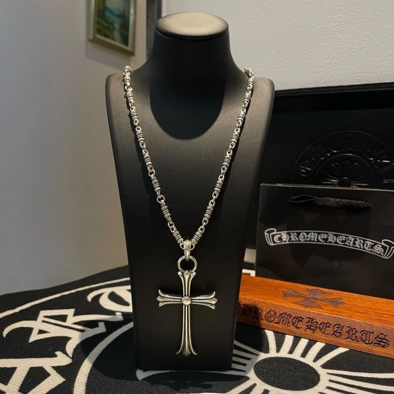 WaterResistant Chrome Hearts Necklaces 240048