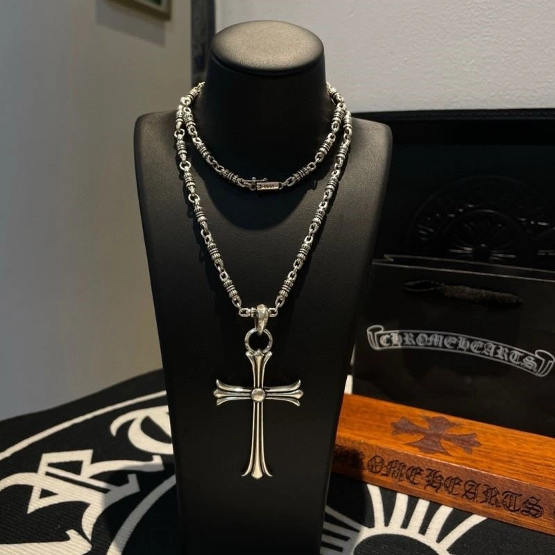 WaterResistant Chrome Hearts Necklaces 240048