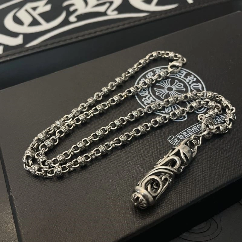 Vibrant Chrome Hearts Necklaces 240058