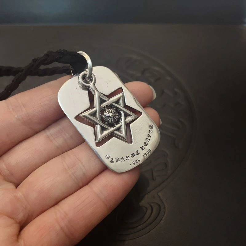 MoistureWicking Chrome Hearts Necklaces 240031