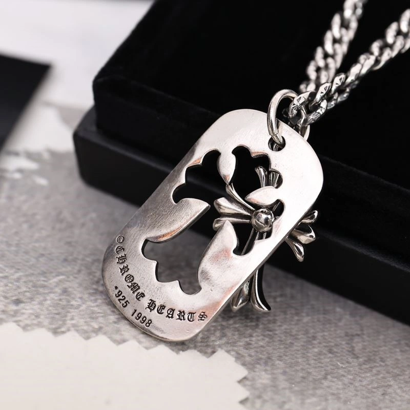 Seasonal Chrome Hearts Necklaces 240079