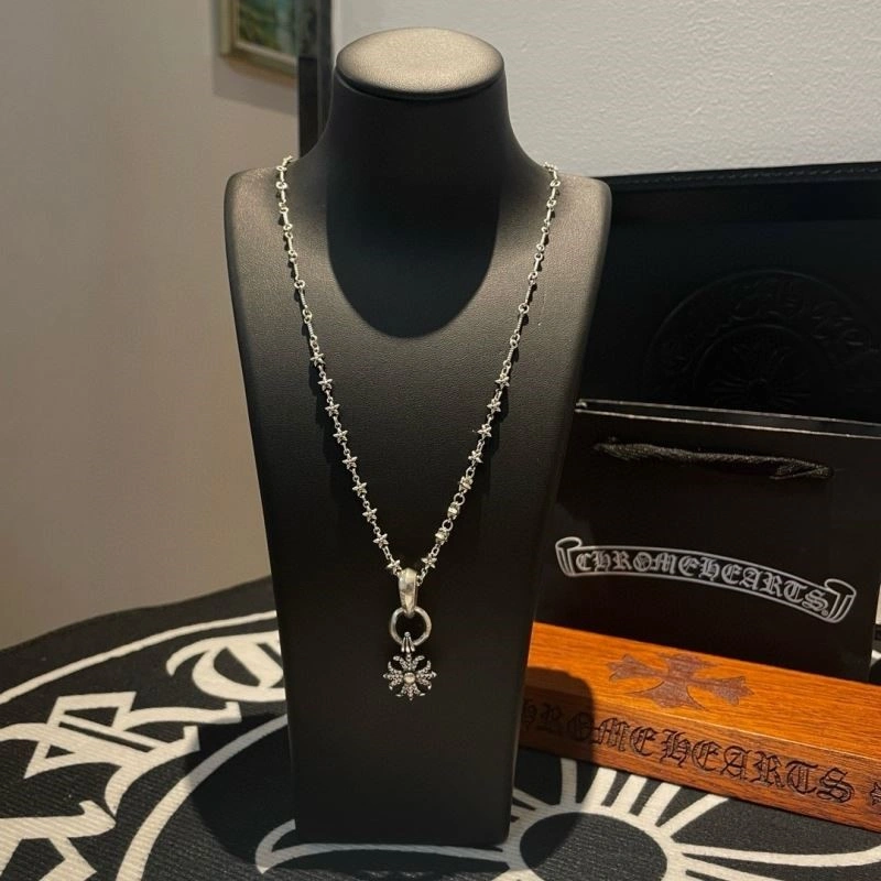 OnTrend Chrome Hearts Necklaces 240019