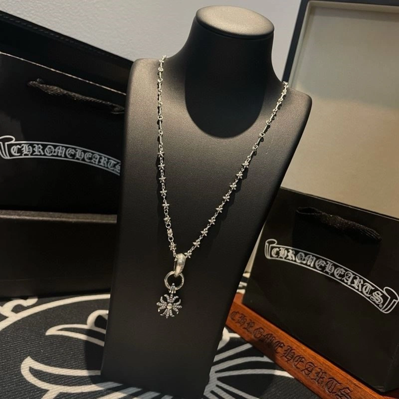 OnTrend Chrome Hearts Necklaces 240019