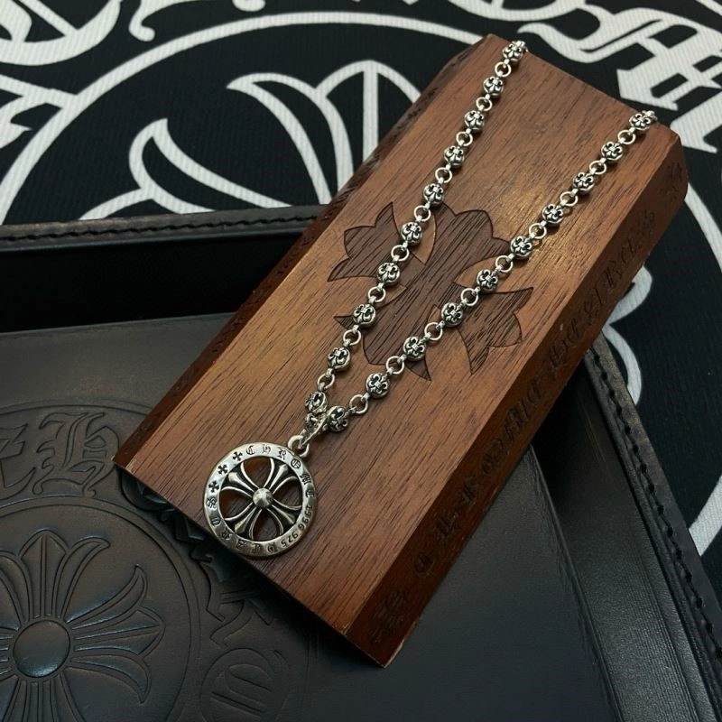 WrinkleFree Chrome Hearts Necklaces 240014