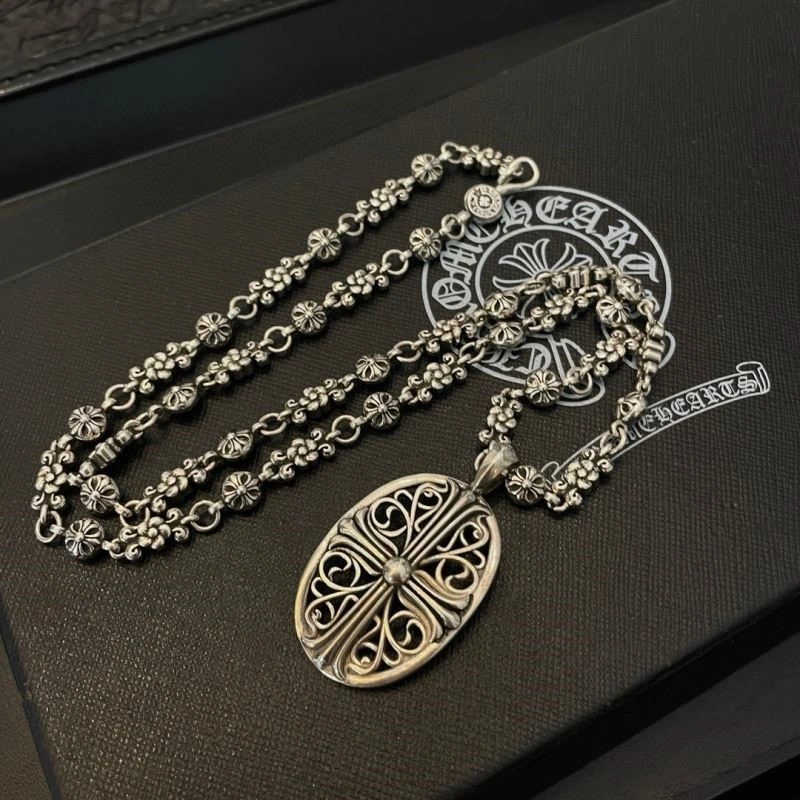 Bright Chrome Hearts Necklaces 240003
