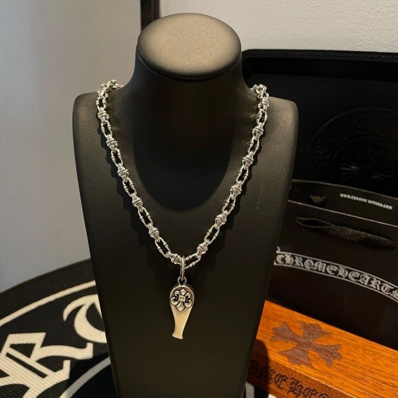 Affordable Chrome Hearts Necklaces 239986