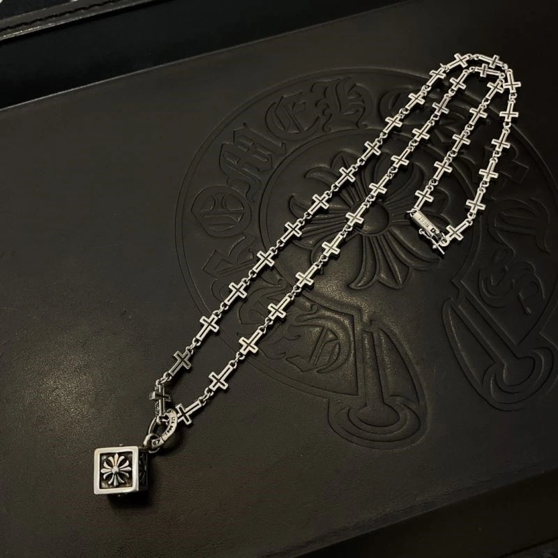 Sophisticated Chrome Hearts Necklaces 239970