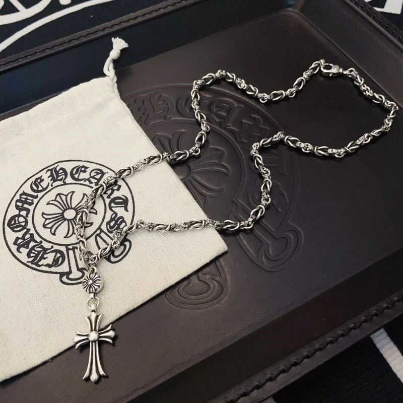 Fashionable Chrome Hearts Necklaces 239932