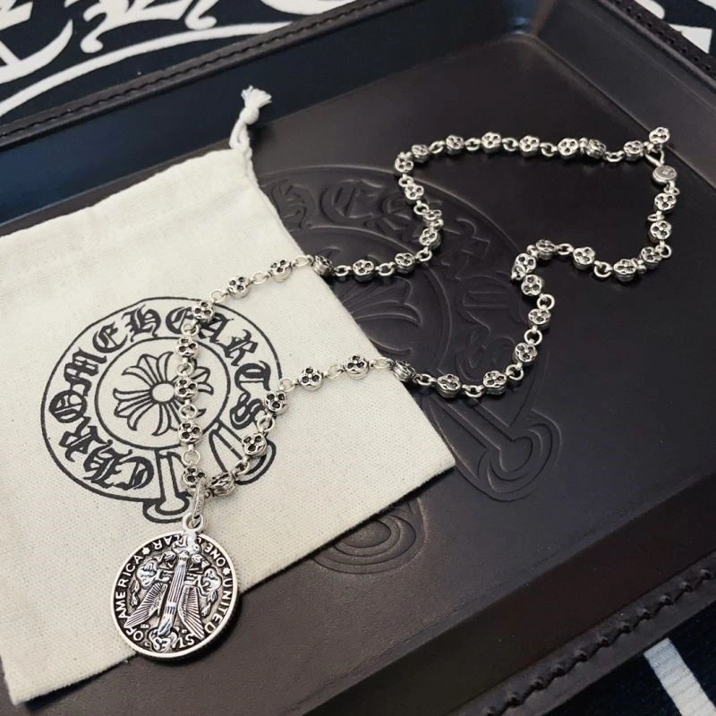 Affordable Chrome Hearts Necklaces 239933