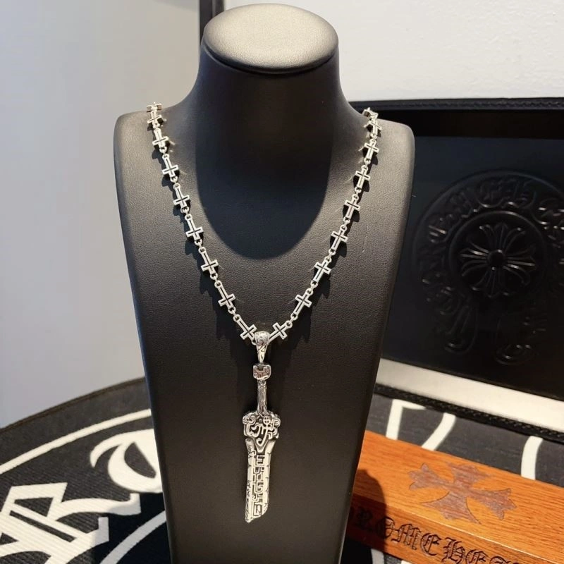 Bold Chrome Hearts Necklaces 239942