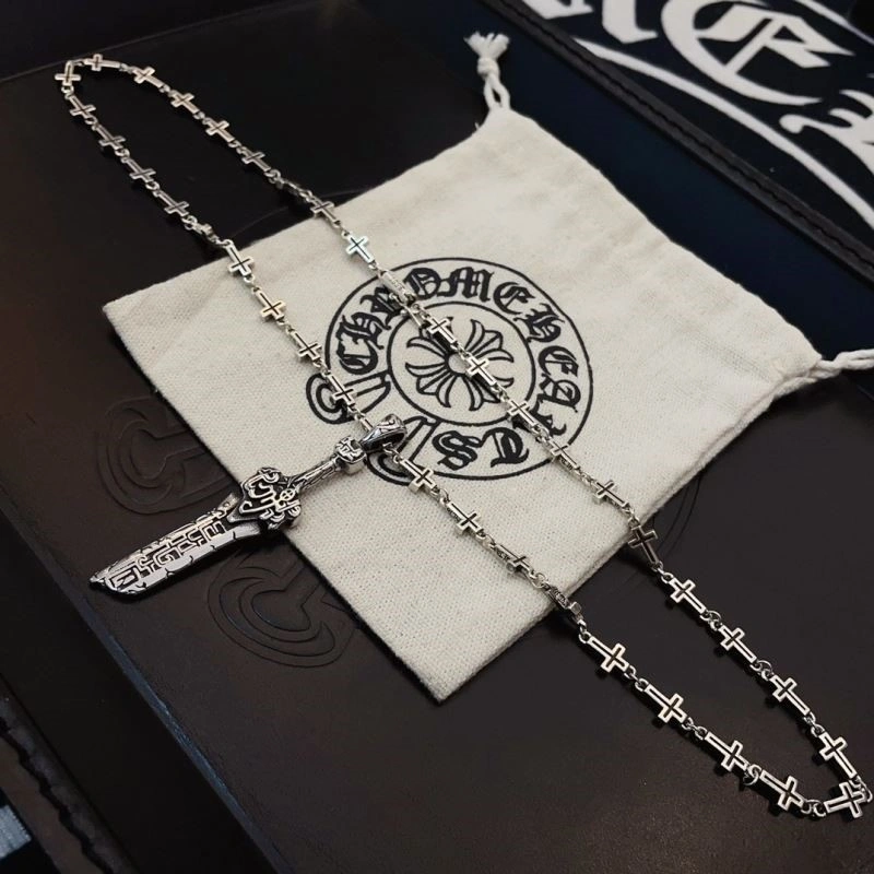 Bold Chrome Hearts Necklaces 239942