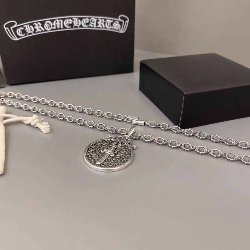 Contemporary Chrome Hearts Necklaces 239561