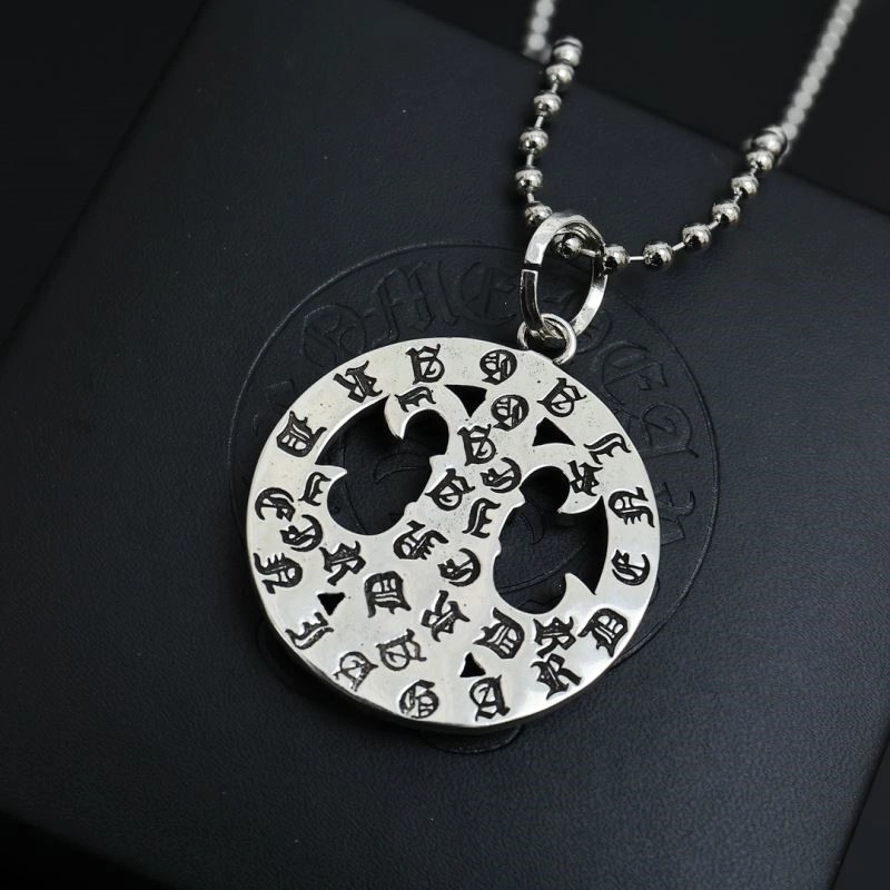 Sleek Chrome Hearts Necklaces 239536