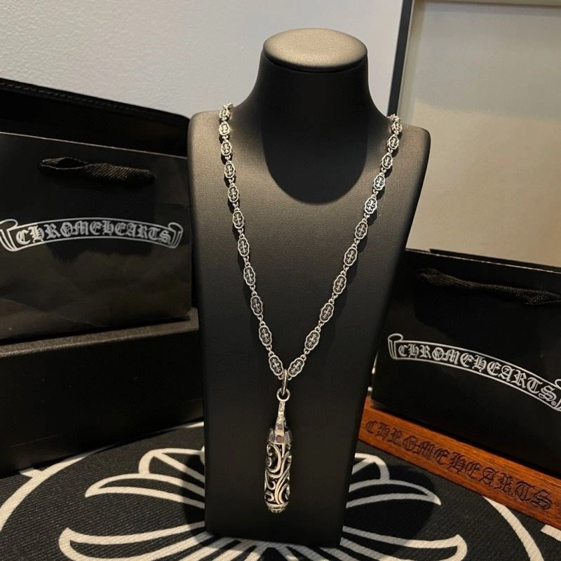 Vibrant Chrome Hearts Necklaces 239530