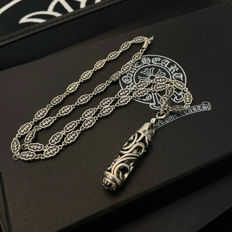 Vibrant Chrome Hearts Necklaces 239530
