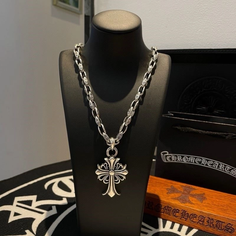 Fashionable Chrome Hearts Necklaces 239513