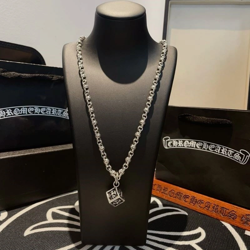 Compact Chrome Hearts Necklaces 239523