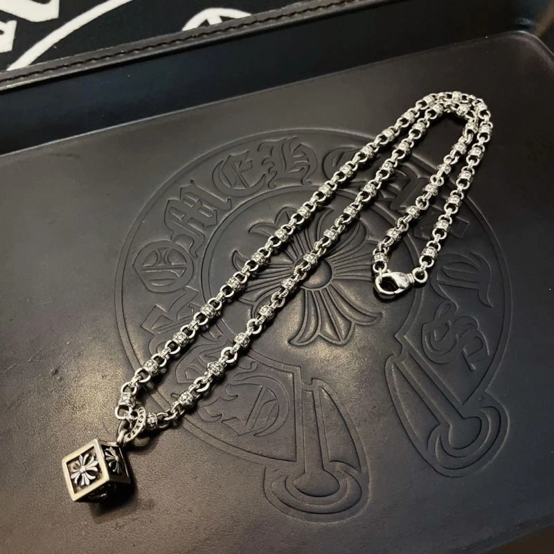 Compact Chrome Hearts Necklaces 239523