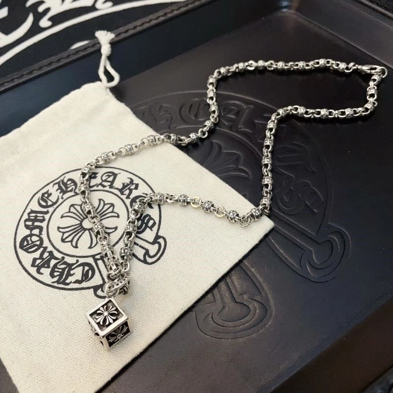 Compact Chrome Hearts Necklaces 239523