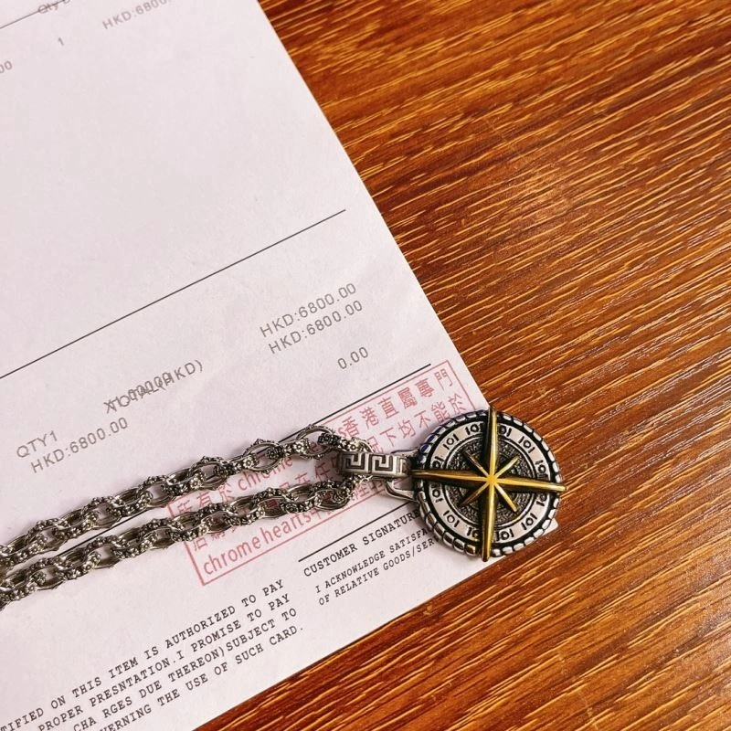 Cozy Chrome Hearts Necklaces 239500