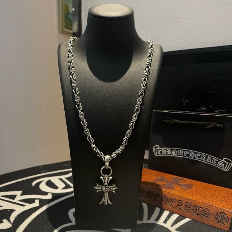 MoistureWicking Chrome Hearts Necklaces 239459
