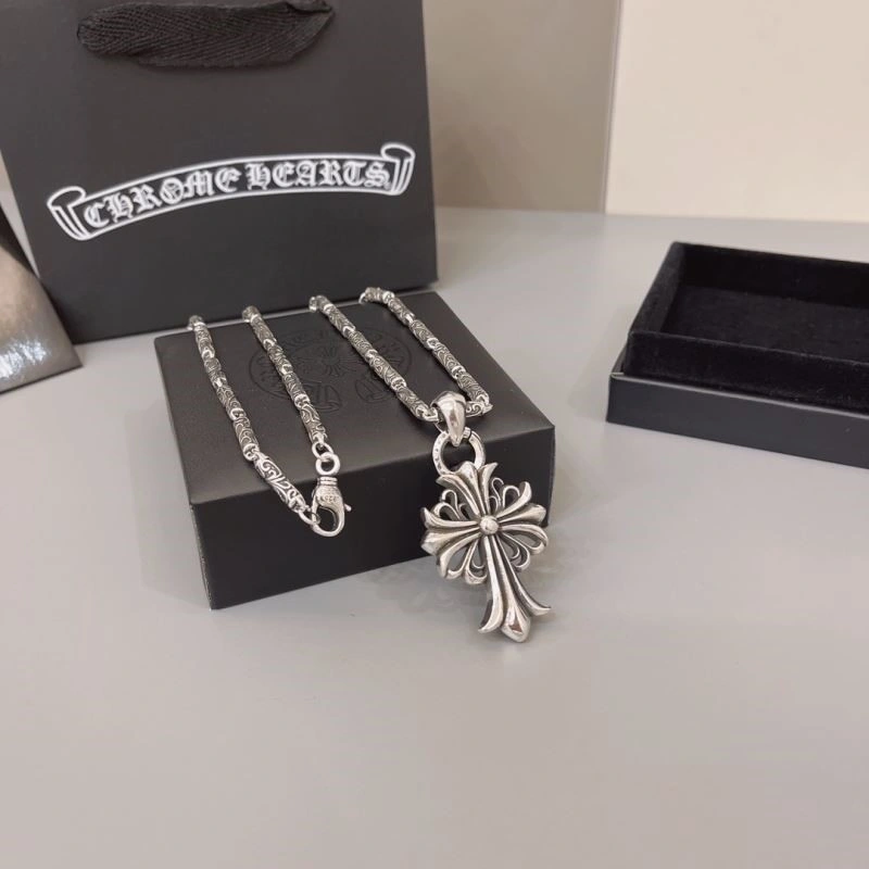 Breathable Chrome Hearts Necklaces 239430
