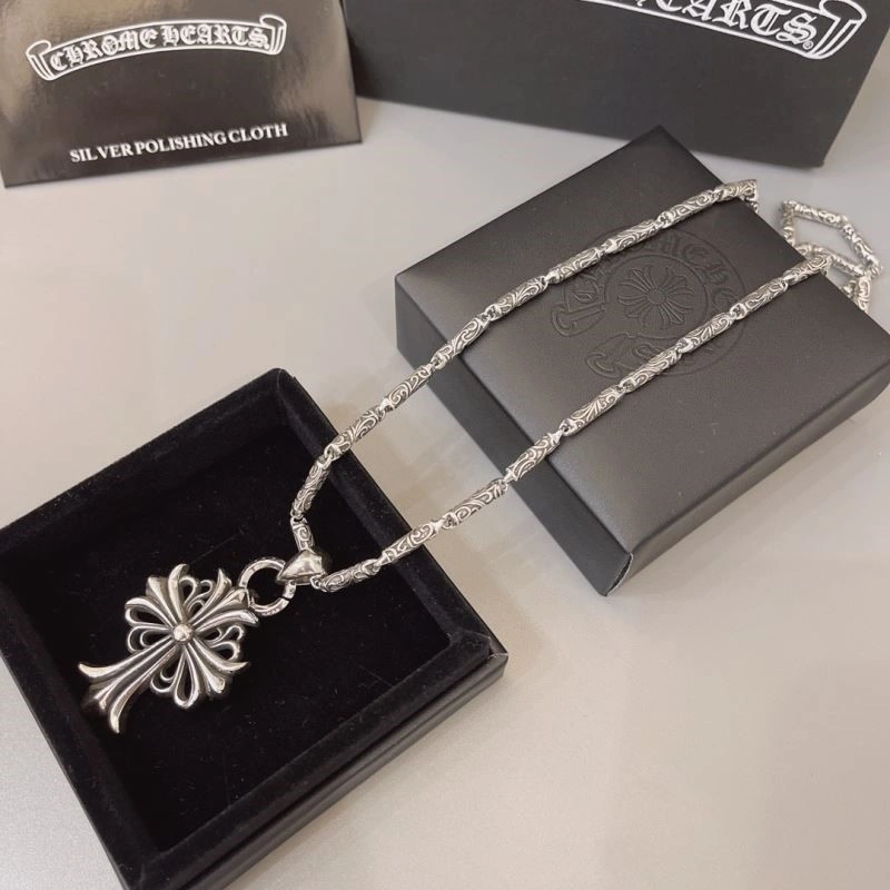 Breathable Chrome Hearts Necklaces 239430