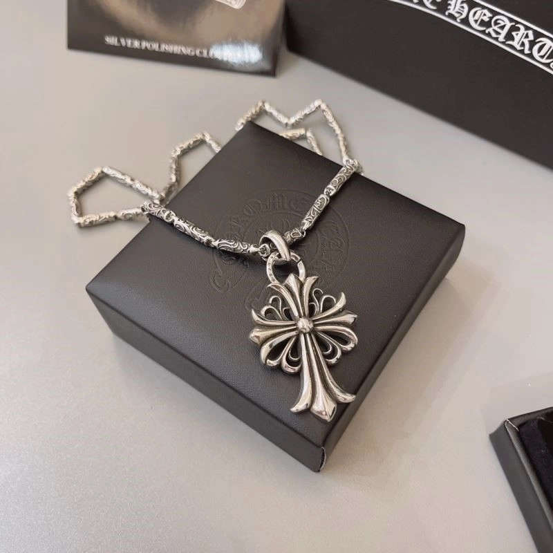 Breathable Chrome Hearts Necklaces 239430