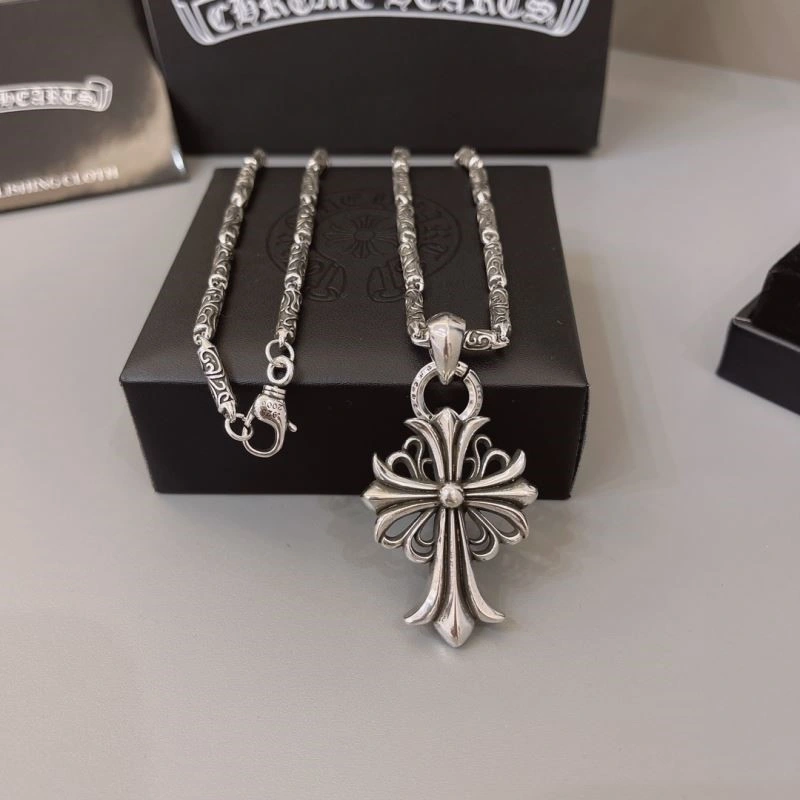 Breathable Chrome Hearts Necklaces 239430