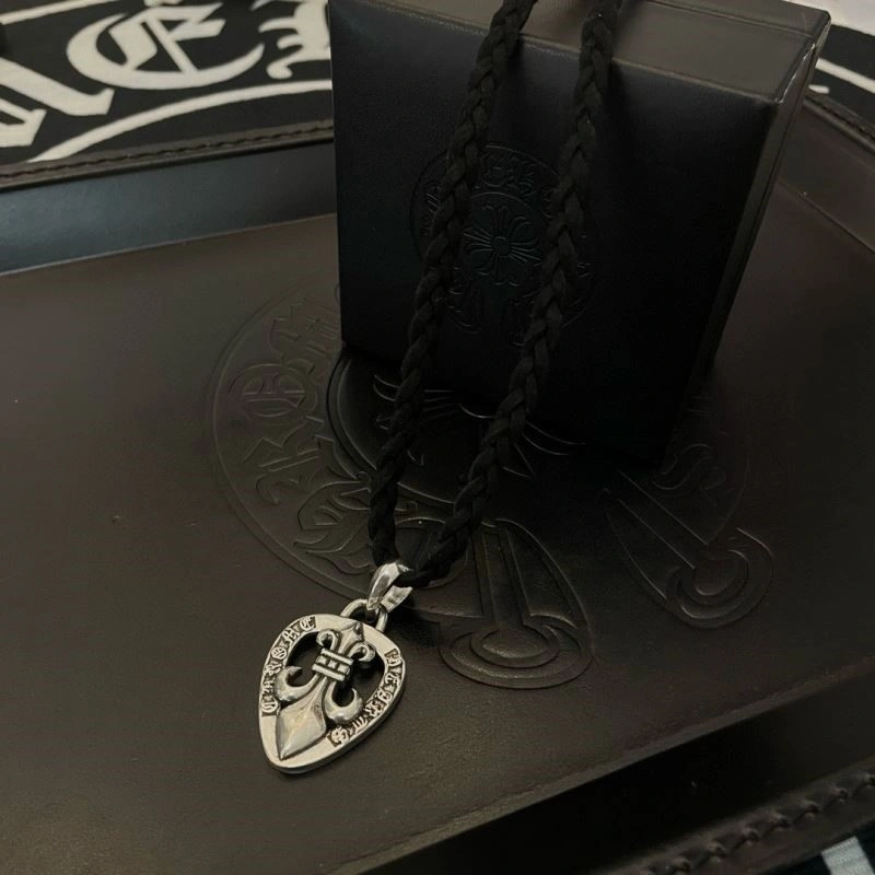 GoAnywhere Chrome Hearts Necklaces 239411