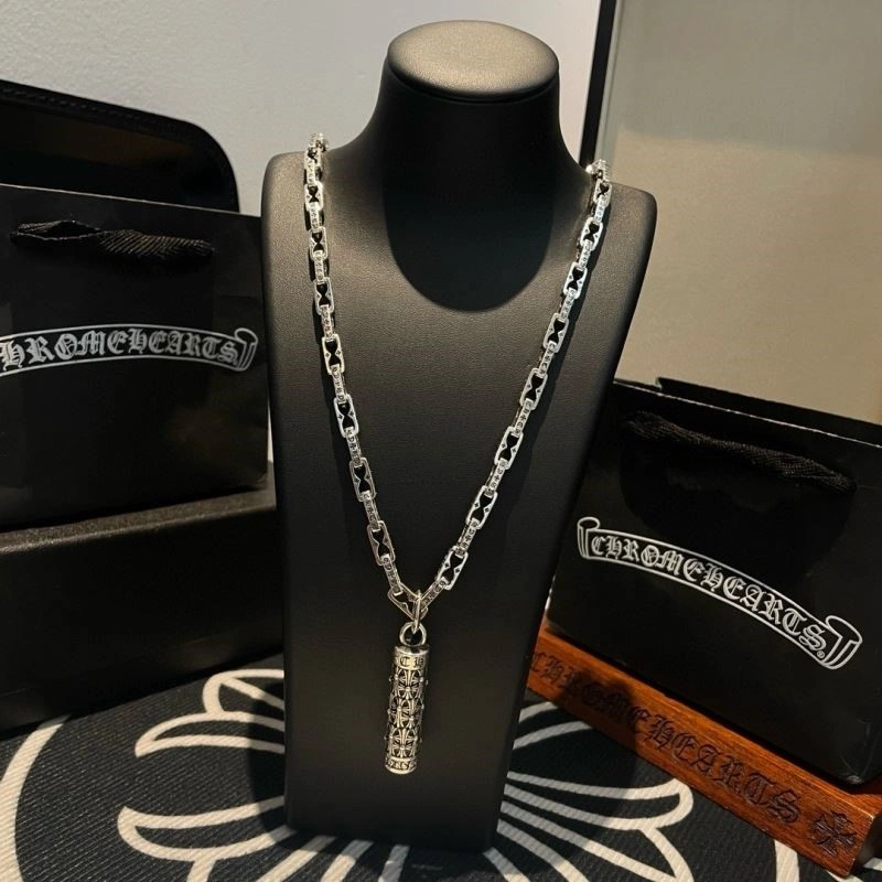 Resilient Chrome Hearts Necklaces 239389