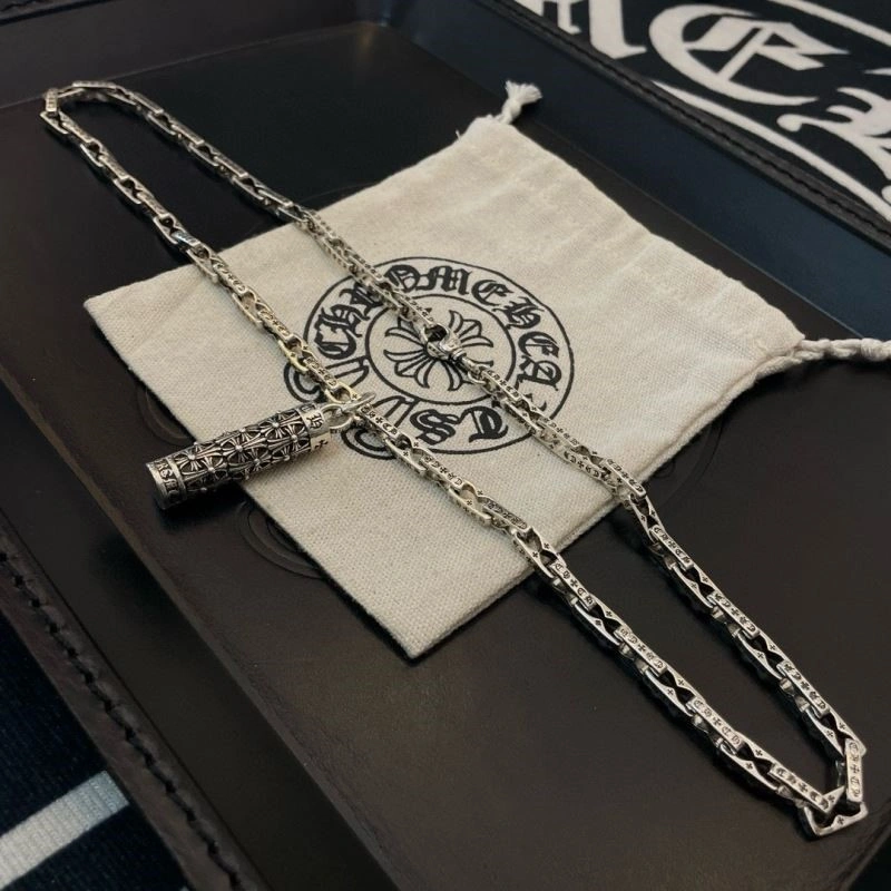 Resilient Chrome Hearts Necklaces 239389