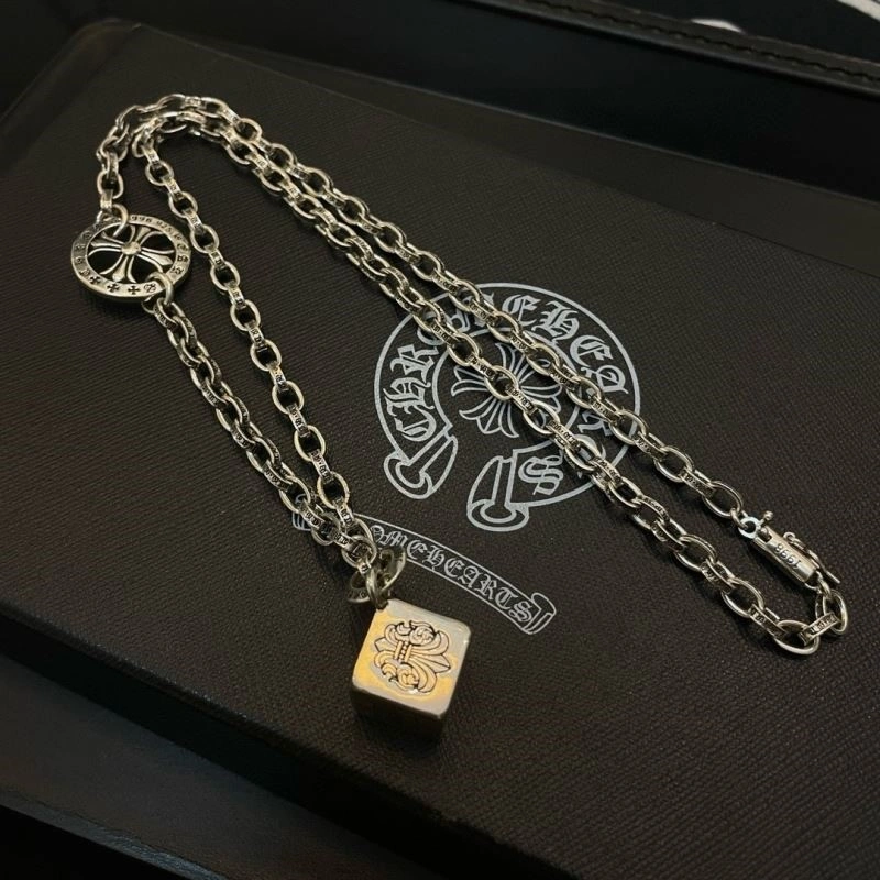 Flexible Chrome Hearts Necklaces 239406