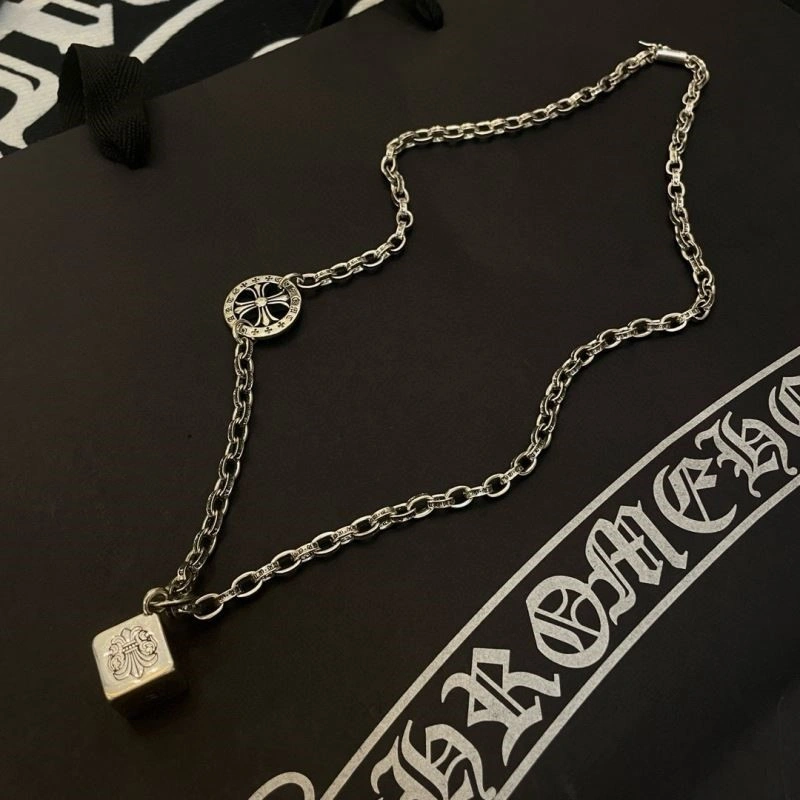 Flexible Chrome Hearts Necklaces 239406