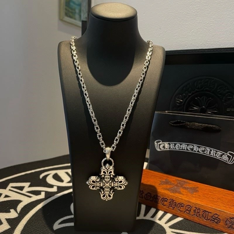 FreshLook Chrome Hearts Necklaces 239363