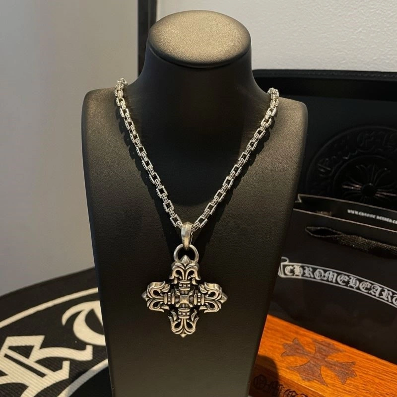 FreshLook Chrome Hearts Necklaces 239363