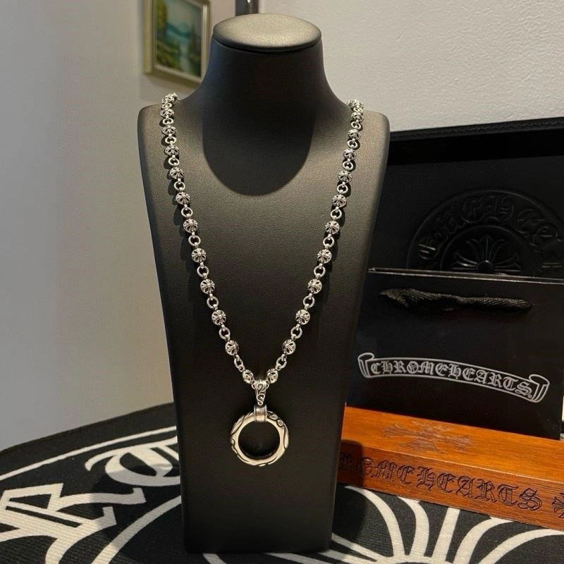 WrinkleFree Chrome Hearts Necklaces 239353