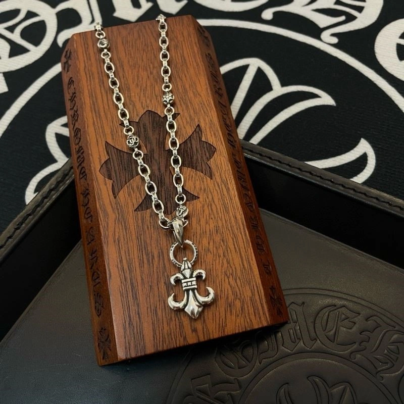 ComfortFit Chrome Hearts Necklaces 239369
