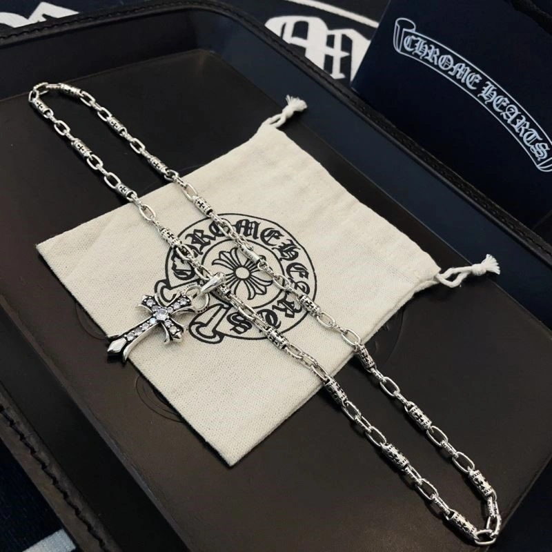 Soft Chrome Hearts Necklaces 239344