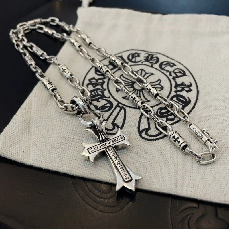 Soft Chrome Hearts Necklaces 239344