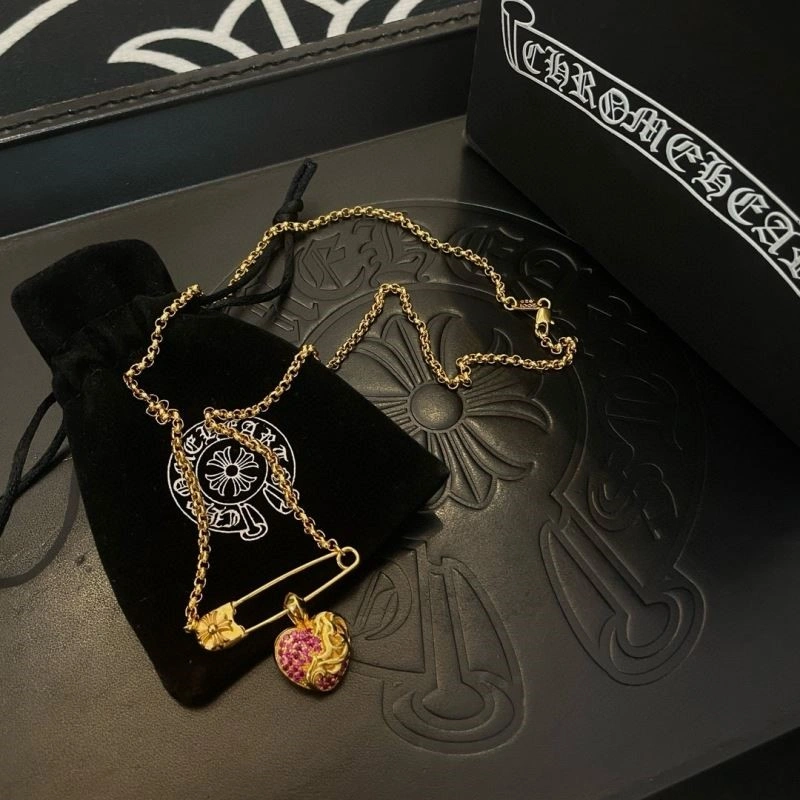 Snug Chrome Hearts Necklaces 239342