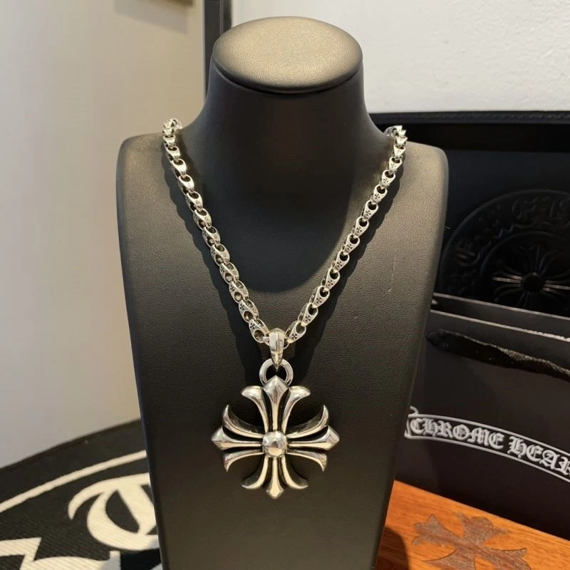 FashionForward Chrome Hearts Necklaces 239368