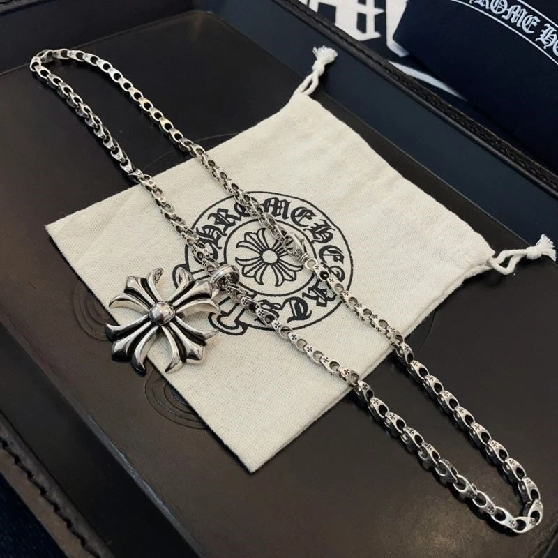 FashionForward Chrome Hearts Necklaces 239368